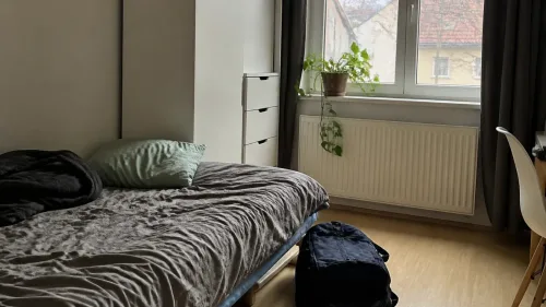 Pôžička bez trvalého pobytu: kto požičia a za akých podmienok? - ilustračná redakčná fotografia